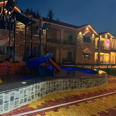 Swarnabhoomi Beach Resort 만다르모니 외부 사진