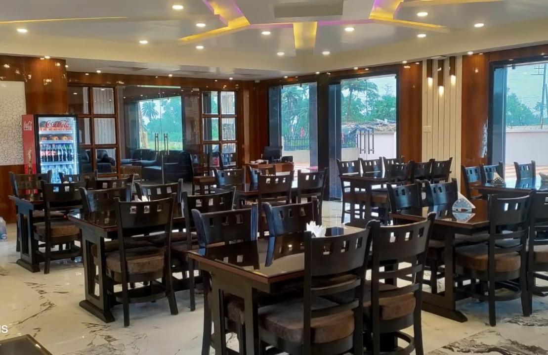 Swarnabhoomi Beach Resort 만다르모니 외부 사진