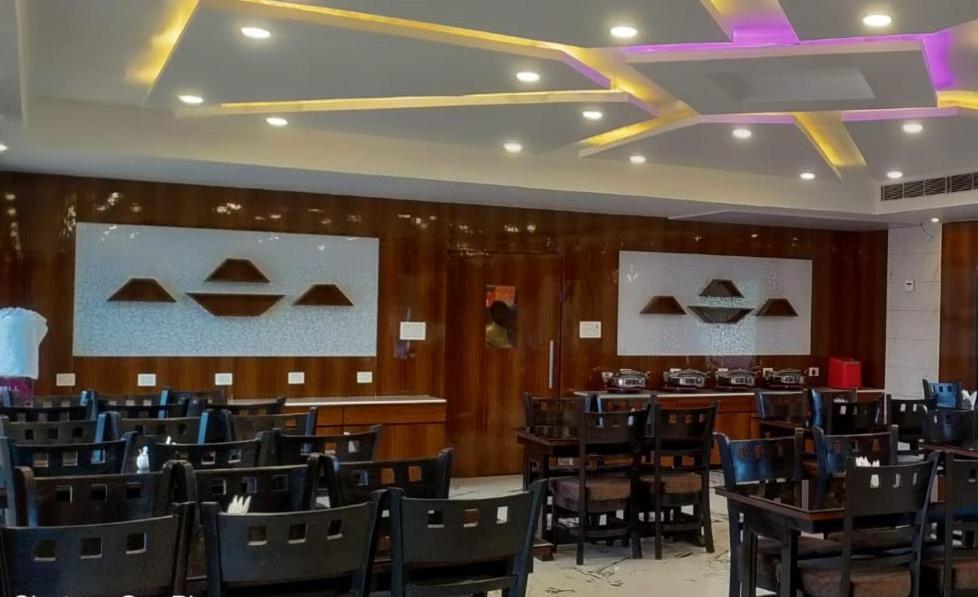 Swarnabhoomi Beach Resort 만다르모니 외부 사진