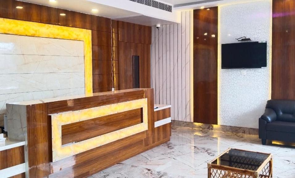 Swarnabhoomi Beach Resort 만다르모니 외부 사진