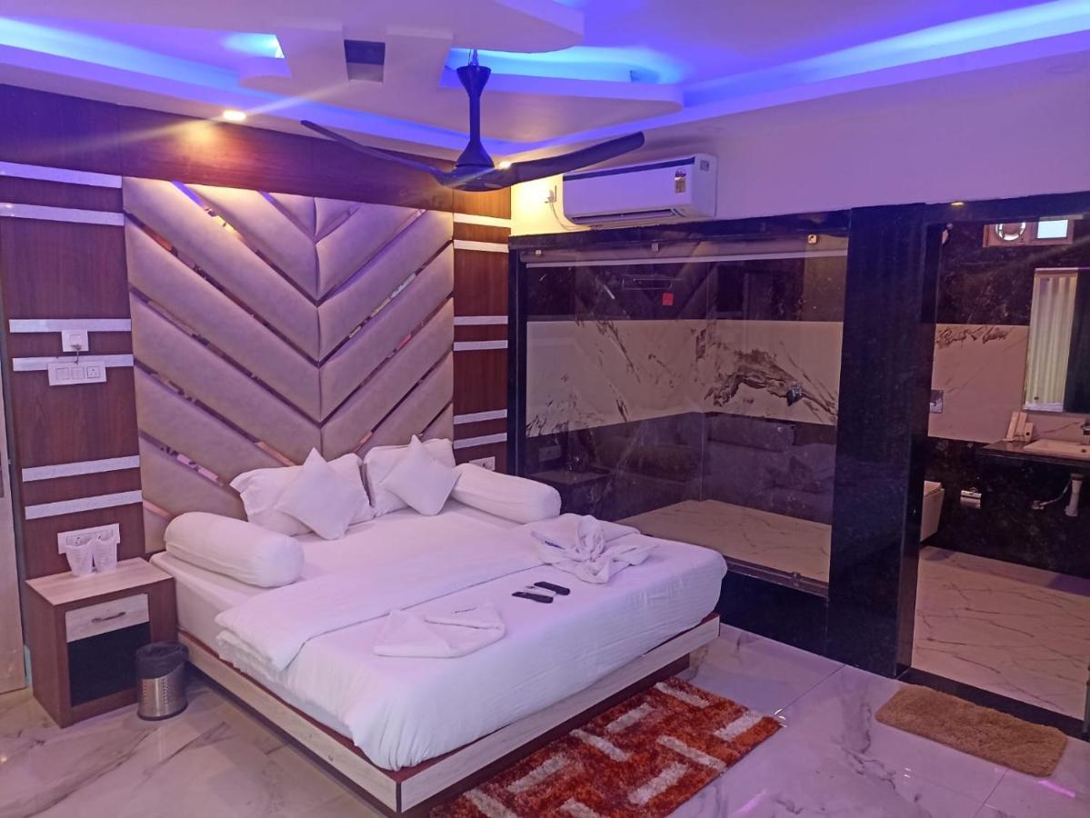 Swarnabhoomi Beach Resort 만다르모니 외부 사진